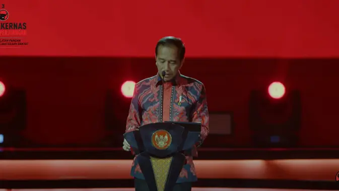 Jokowi meminta Ganjar Pranowo menyiapkan rencana kerja kedaulatan pangan: begitu dilantik, segera bekerja